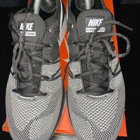 Nike Flyknit Trainer+ - Picture 3 of 4